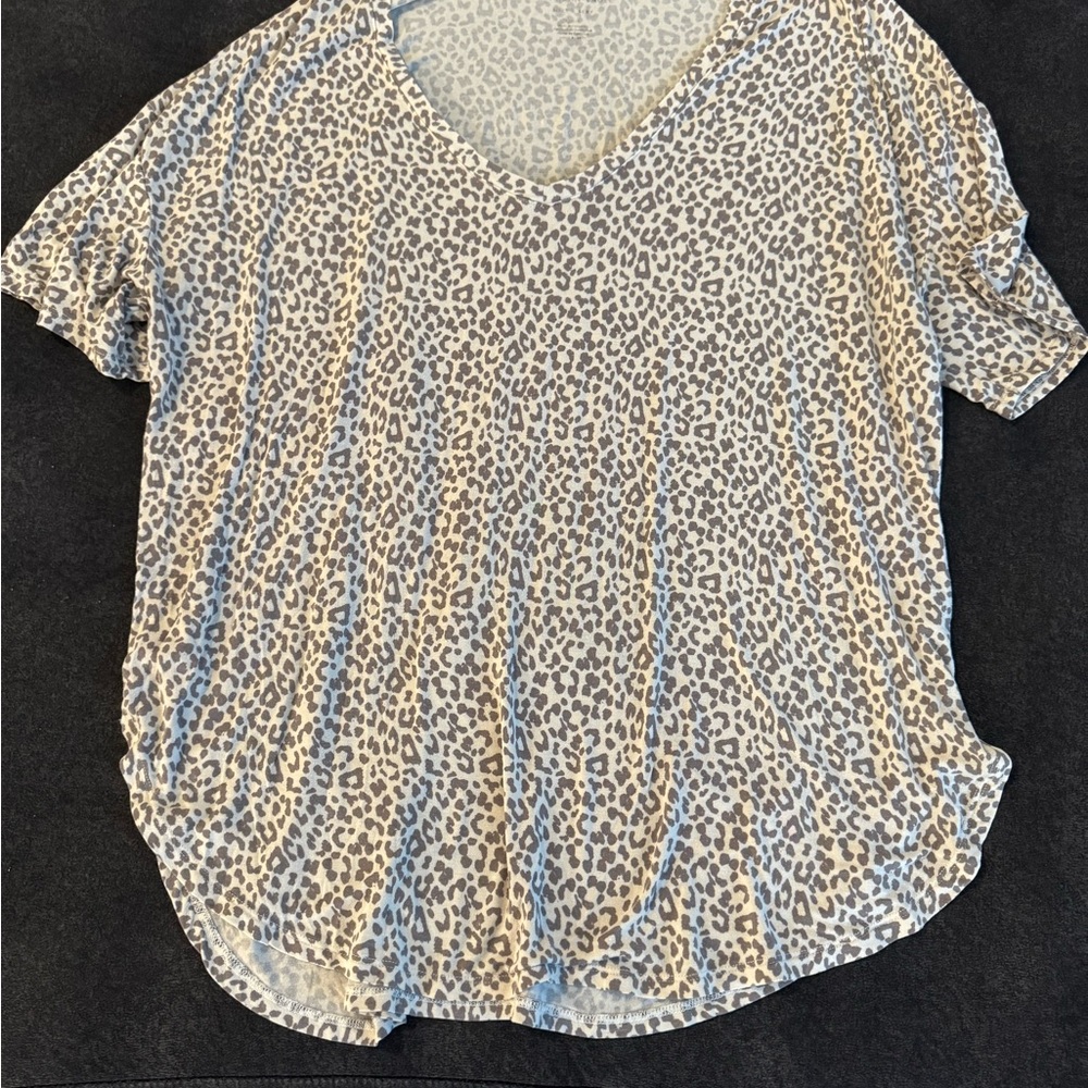 American Eagle Outfitters Gray Leopard Print Blouse